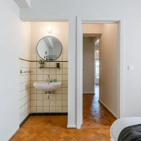 Apartment Cosy With Lateral Seaview In