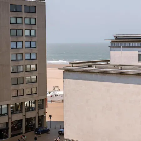 Apartment Cosy With Lateral Seaview In